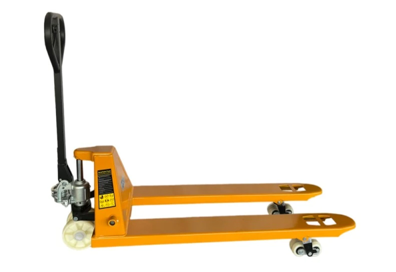 side view of the manual pallet truck